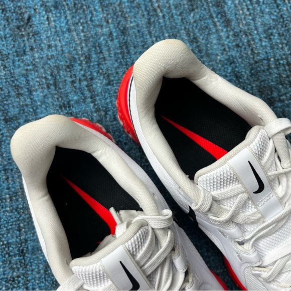 Nike React Infinity Pro Golf Shoes in White Infrared 23 Black - Picture 5 of 9